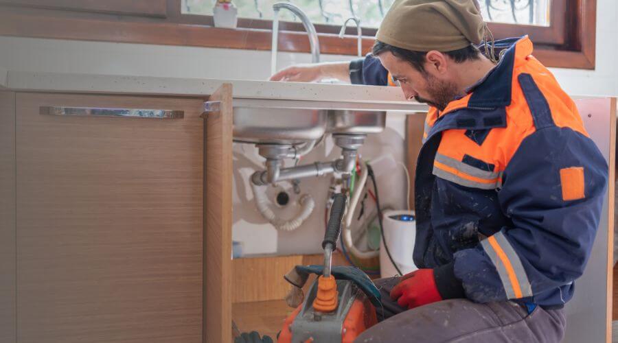 Professional bathroom faucet installation services in Springport, IN